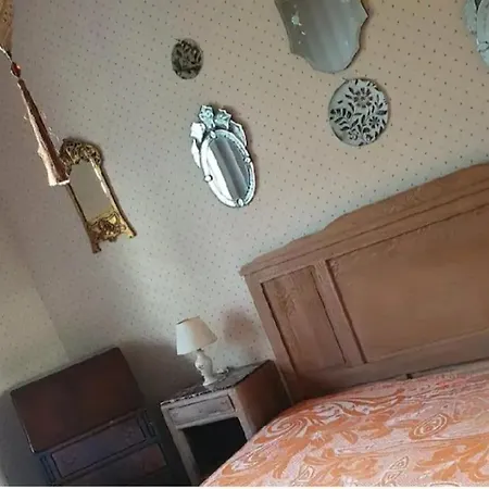 Dans Un Jardin, 3 Apartment *