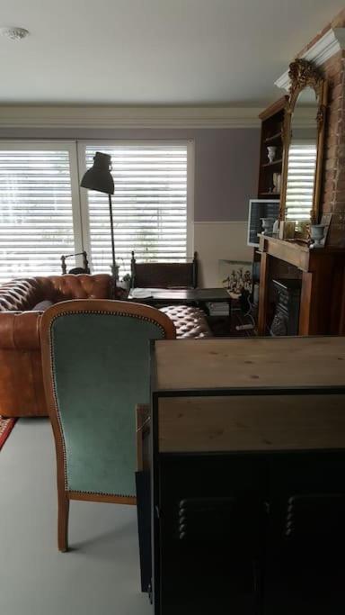 Dans Un Jardin, 3 Apartment *